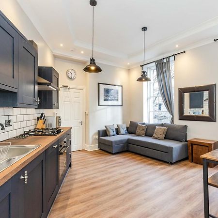 Traditional 3 Bedroom Quiet Duplex Flat By High St, Trams And Buses - Just 1-5 Miles To Centre Edinburgh Exterior photo